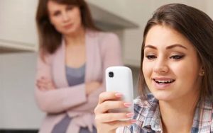 Top 10 Best Spy App Software for Android Cell Phones in 2018